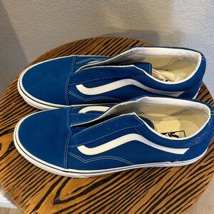 Vans Men's Blue and White Sneakers